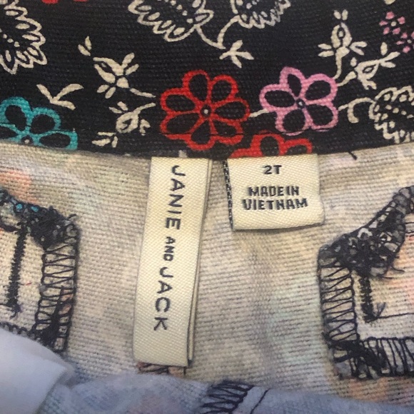 Janie and Jack Merchant Marine Floral Canvas Adjustable Waist Shorts Size 2T - Picture 10 of 11
